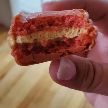 Atrevete Confections - Macarons Near Me - Montgomery, Illinois