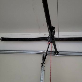 Overhead Door Solutions - Garage door problem that developed overnight - Garage Door Services Near Me - Winchester, California Overhead Door Solutions - Garage door problem that developed overnight - Garage Door Services Near Me - Winchester, California