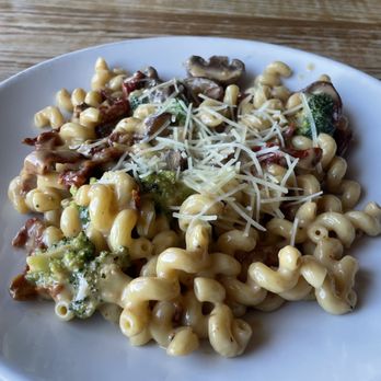 Badwater Saloon - Mushroom pasta - American Near Me - Death Valley, California