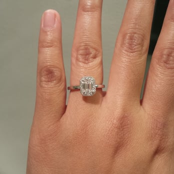 Mark Broumand - I don't even think this picture do justice on how incredibly beautiful my ring is. My fiance did good!!!! Thanks Mark Broumand - Jewelry Near Me - Los Angeles, California