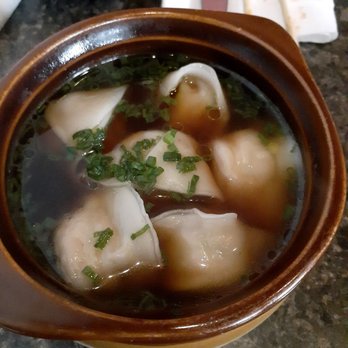 Zitz Sum - Wonton brodo - Asian Fusion Near Me - Coral Gables, Florida Zitz Sum - Wonton brodo - Asian Fusion Near Me - Coral Gables, Florida