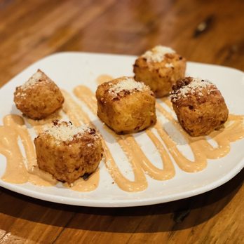 Spirits Tavern - Mac & cheese bites - Cocktail Bars Near Me - Dahlonega, Georgia
