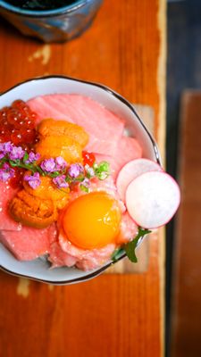TAKENAKA Uni Bar by null