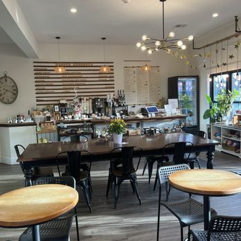 Cafe Madeleine - Coffee & Tea Near Me - Bridgewater, Massachusetts