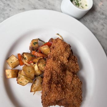 Aliment - Country fried steak - New American Near Me - San Francisco, California Aliment - Country fried steak - New American Near Me - San Francisco, California