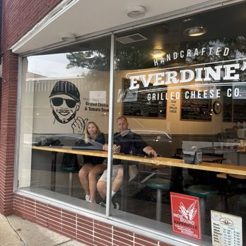 Everdine's Grilled Cheese Co. - Sandwiches Near Me - Naperville, Illinois