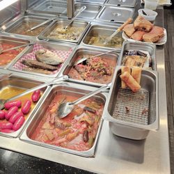 Estacion Filipino Food - Hot table