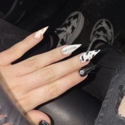 Rose Nails - Louis Vuitton cow nails (these were soo fkn bomb I loved them)