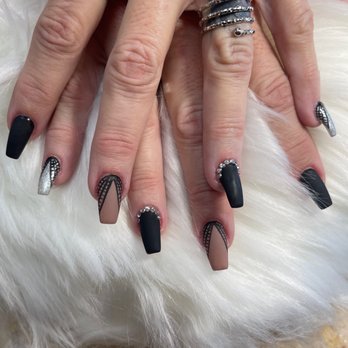 Glossy Nails - Design by Mindy - Nail Salons Near Me - El Dorado Hills, California Glossy Nails - Design by Mindy - Nail Salons Near Me - El Dorado Hills, California