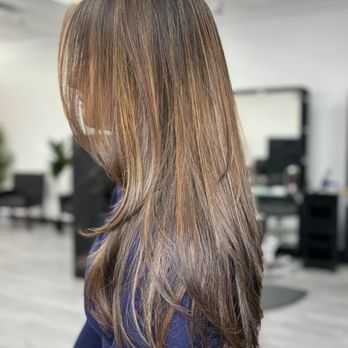 Artistic Trendz Salon - partial highlights - Hair Salons Near Me - Pembroke Pines, Florida Artistic Trendz Salon - partial highlights - Hair Salons Near Me - Pembroke Pines, Florida