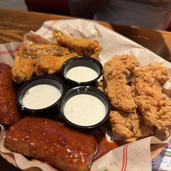 Chili's - Triple Dipper - American Near Me - Morrow, Georgia
