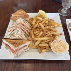 Harbour Restaurant & Bar - Lobster Club