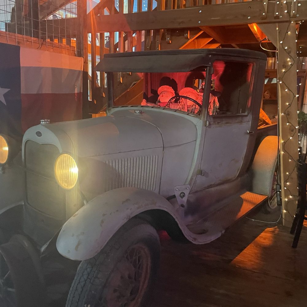 Corsicana Opry - Old time cars. Texas sized good time - Venues & Event Spaces Near Me - Corsicana, Texas Corsicana Opry - Old time cars. Texas sized good time - Venues & Event Spaces Near Me - Corsicana, Texas