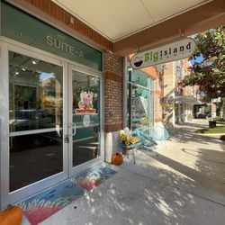 Big Island Bowls - Outside View