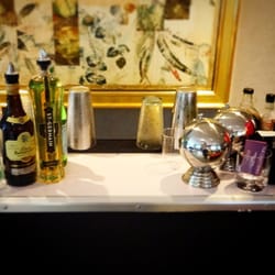 The Crafttender - Portable bar setup for use in any space