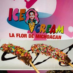 LINDA MICHOACANA ICE CREAM - CHOCO BANANAS