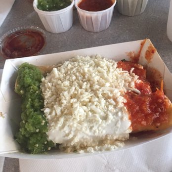 100% Taquito - Banderitos, muy bueno. - Mexican Near Me - Houston, Texas