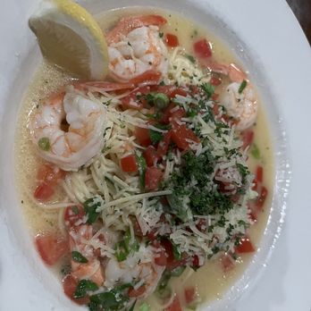 California Grill and Bar - Shrimp scampi - American Near Me - Watsonville, California California Grill and Bar - Shrimp scampi - American Near Me - Watsonville, California