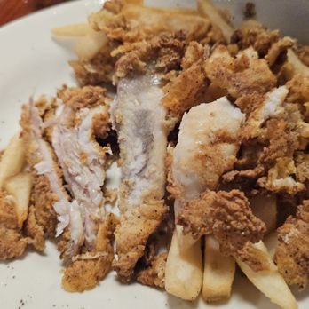 R & O Restaurant - Fried mystery fish plate - Pizza Near Me - Metairie, Louisiana R & O Restaurant - Fried mystery fish plate - Pizza Near Me - Metairie, Louisiana
