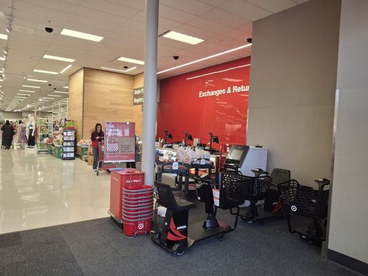 Target Kent Wa TARGET - Updated June 2026 - 121 Photos & 199 Reviews - 1215 N Landing ...