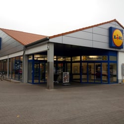 LiDL - Eingangsbereich