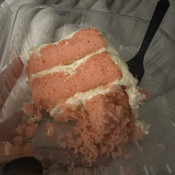 Cretia's Eatery & Bake Shoppe - Bakeries Near Me - Dallas, Texas