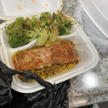 Seafood Cafe - Honey teriyaki salmon over rice with broccoli - Seafood Near Me - Riverdale, Georgia