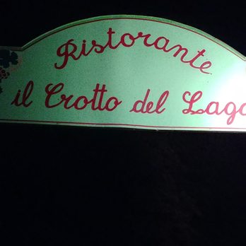 Il Crotto del Lago - Metallschild über den Haupteingang des Restaurants an der Straße - Seafood Near Me - Cima, Colorado