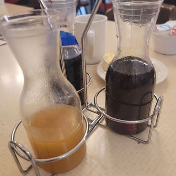 The Pancake Chef - Great Fresh Pineapple syrup, blueberry and maple - American Near Me - SeaTac, Washington The Pancake Chef - Great Fresh Pineapple syrup, blueberry and maple - American Near Me - SeaTac, Washington