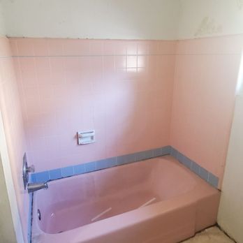 Shugarman's Bath - Before - General Contractors Near Me - San Diego, California Shugarman's Bath - Before - General Contractors Near Me - San Diego, California