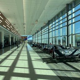 Beautiful airport MSP TERMINAL TWO