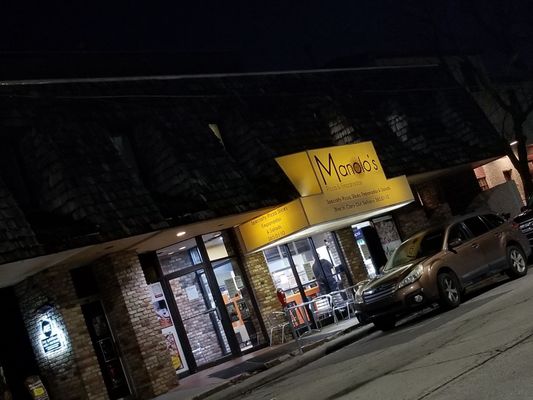 Manolo's Pizza & Empanadas by null