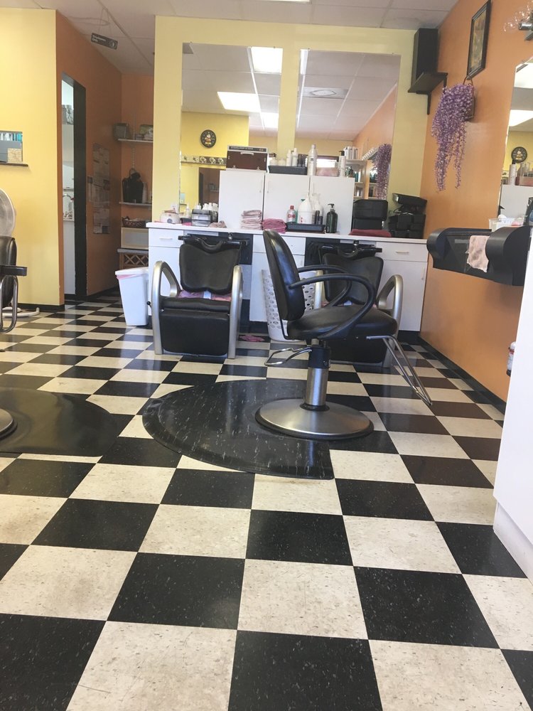 MONA LISA BEAUTY SALON Updated September 2024 15 Reviews 210 Imi