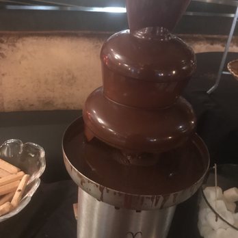 Georgia Brown's - Southern Near Me - Washington, DC, District of Columbia
