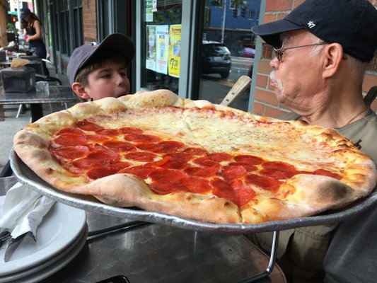 Belltown Pizza by null