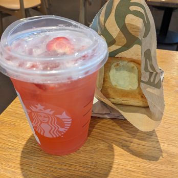 Starbucks - Grande strawberry acai lemonade & cheese Danish - Coffee & Tea Near Me - Allston, Massachusetts