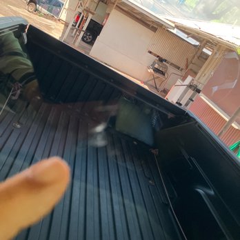 Autoplex Car Wash - Found a scratch on my rear tinted window, after placing the rear headrest down. - Car Wash Near Me - Waipahu, Hawaii Autoplex Car Wash - Found a scratch on my rear tinted window, after placing the rear headrest down. - Car Wash Near Me - Waipahu, Hawaii