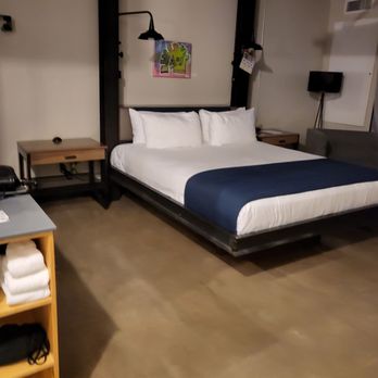FOUND:RE Phoenix - Hotels Near Me - Phoenix, Arizona