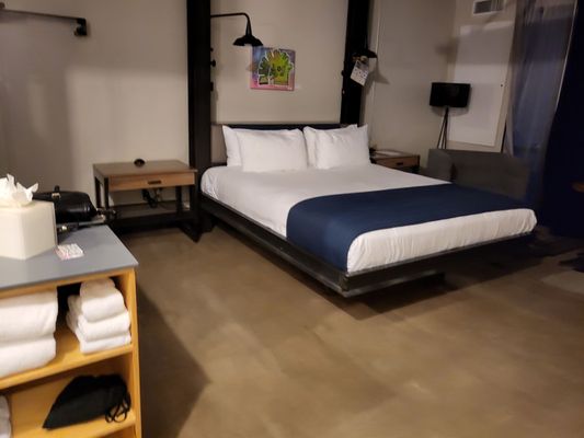 FOUND:RE Phoenix Hotel by null