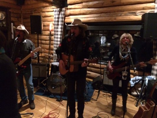 Horn and Cantle by null