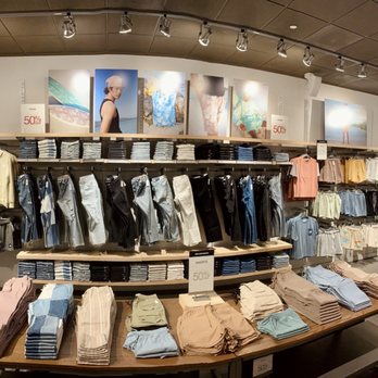 Pacific Sunwear - Accessories Near Me - Metairie, Louisiana Pacific Sunwear - Accessories Near Me - Metairie, Louisiana