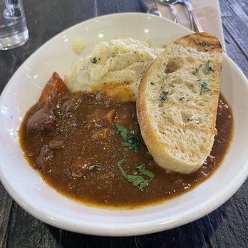 Urban Plates - Braised Beef & Mushrooms - Salad Near Me - Irvine, California