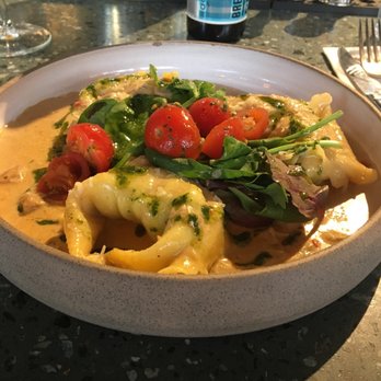 Ciro - Tortellini in mushroom sauce - Pizza Near Me - Jönköping, F