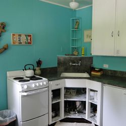 Shakti Cove Cottages