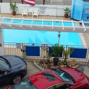 Schooner Inn - On site pool. - Hotels Near Me - Virginia Beach, Virginia Schooner Inn - On site pool. - Hotels Near Me - Virginia Beach, Virginia