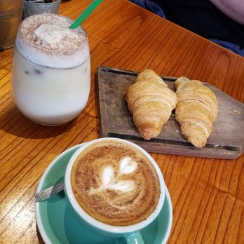 Hábito - Ice chai, cappuccino, croissants - Coffee & Tea Near Me - Buenos Aires, C Hábito - Ice chai, cappuccino, croissants - Coffee & Tea Near Me - Buenos Aires, C
