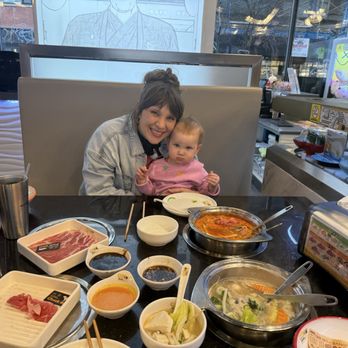 Shabu Plus Rotary Hot Pot Wicker Park - Hot Pot Near Me - Chicago, Illinois Shabu Plus Rotary Hot Pot Wicker Park - Hot Pot Near Me - Chicago, Illinois