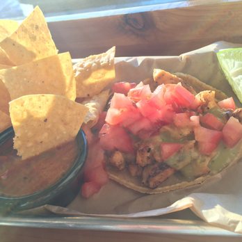 Cinco TacoBar - Chicken taco - Mexican Near Me - San Leandro, California Cinco TacoBar - Chicken taco - Mexican Near Me - San Leandro, California