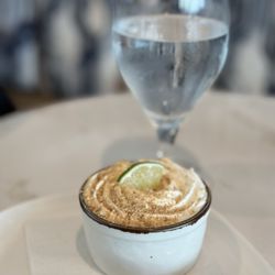 Delta Sky Lounge -  Charlotte Douglas International Airport