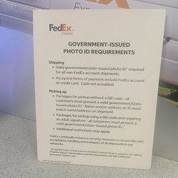 FedEx Ship Center